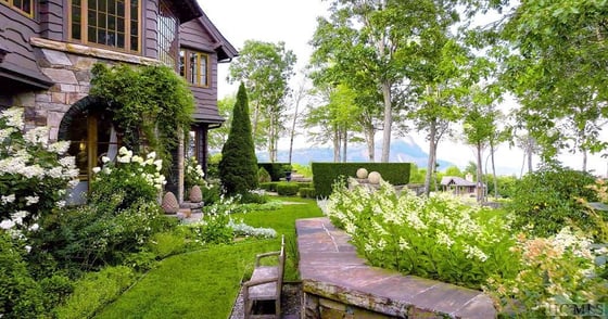 581 Sagee Woods Drive, picture 35