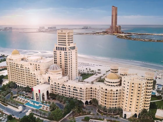 Lavish Living at the Waldorf Astoria Residences, picture 2