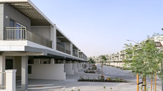 Re-Sale I Payment Plan I Middle Unit, picture 1