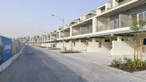 Re-Sale I Payment Plan I Middle Unit, picture 4