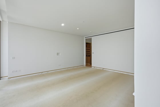 Dual Views | Highest Floor | Huge Layout, picture 28