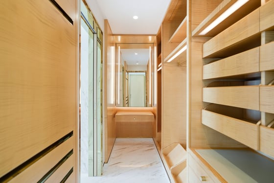 Dual Views | Highest Floor | Huge Layout, picture 22