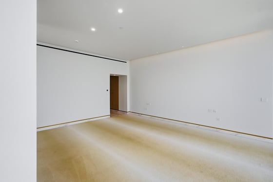 Dual Views | Highest Floor | Huge Layout, picture 21