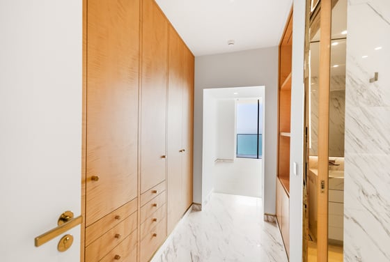 Dual Views | Highest Floor | Huge Layout, picture 36