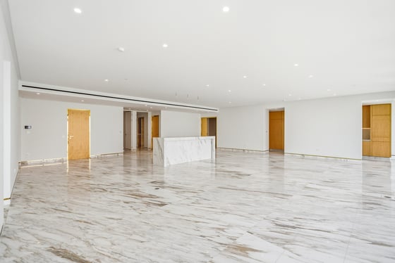 Dual Views | Highest Floor | Huge Layout, picture 7