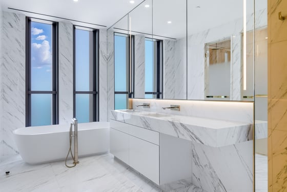 Dual Views | Highest Floor | Huge Layout, picture 23