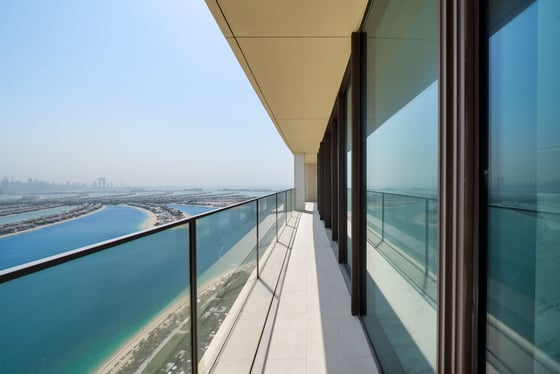 Dual Views | Highest Floor | Huge Layout, picture 3