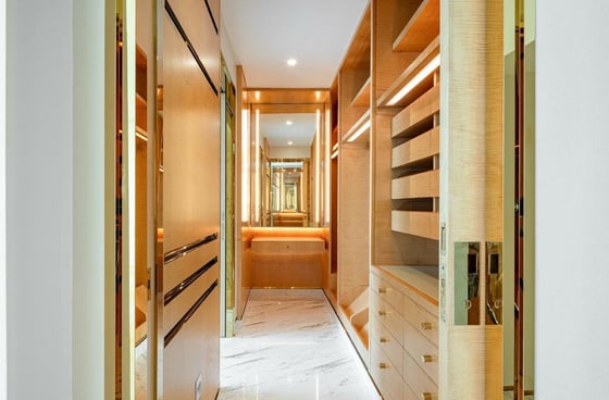 Dual Views | Highest Floor | Huge Layout, picture 29