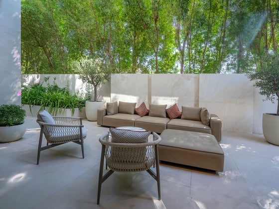 Luxurious Al Barari Villa with a Private Pool, picture 23