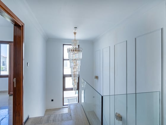 Luxury Arabian Ranches Villa with Park Views, picture 6