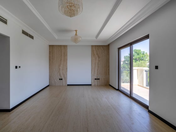 Luxury Arabian Ranches Villa with Park Views, picture 14