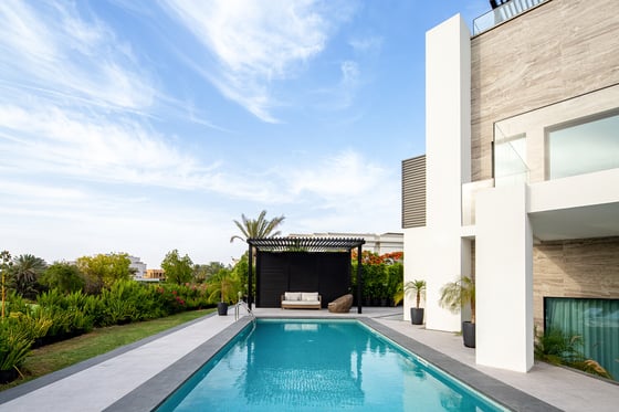 Modern Mansion. Furnished. Golf and Lake Views, picture 12