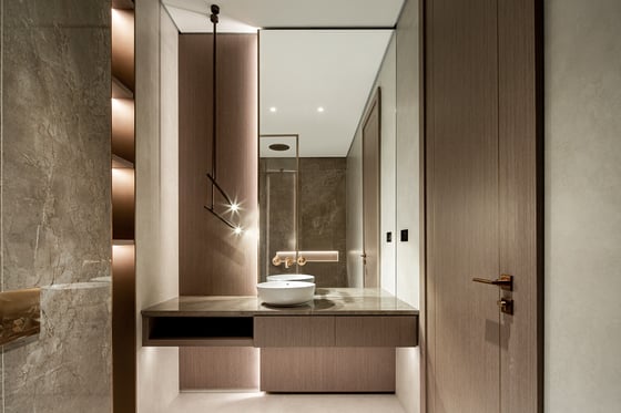 Modern Mansion. Furnished. Golf and Lake Views, picture 11