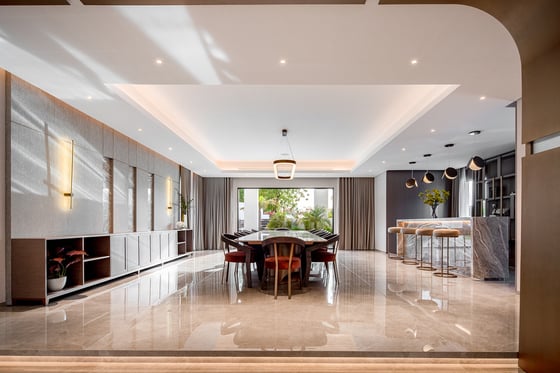 Modern Mansion. Furnished. Golf and Lake Views, picture 6