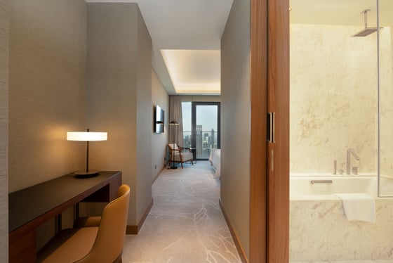 4BR Full Floor Penthouse | Panoramic Views | PHPP, picture 15