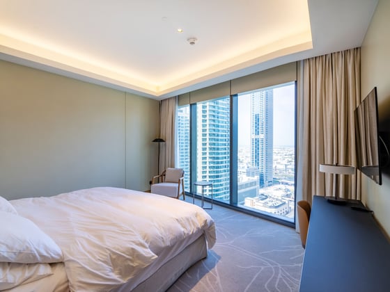 High Floor Luxury 2-Bedroom | Downtown Elegance, picture 13