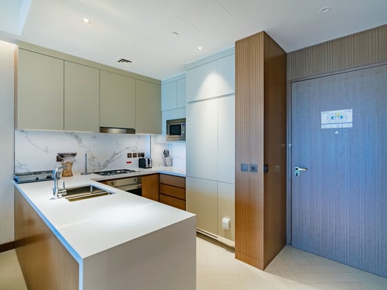 High Floor Luxury 2-Bedroom | Downtown Elegance, picture 6