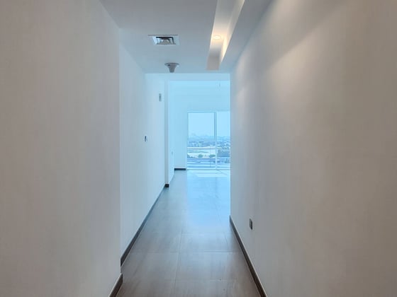 Pay 50%| Ready to move in| Balance in 3 yr|Missoni, picture 11
