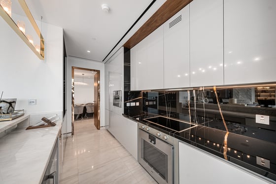 **An Exquisite Residence with Penthouse Prestige**, picture 13