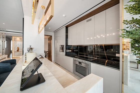 **An Exquisite Residence with Penthouse Prestige**, picture 16