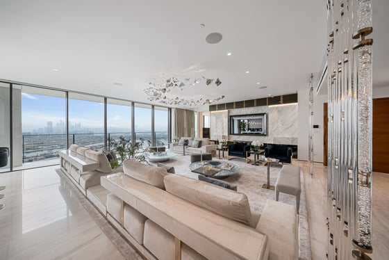 **An Exquisite Residence with Penthouse Prestige**, picture 5