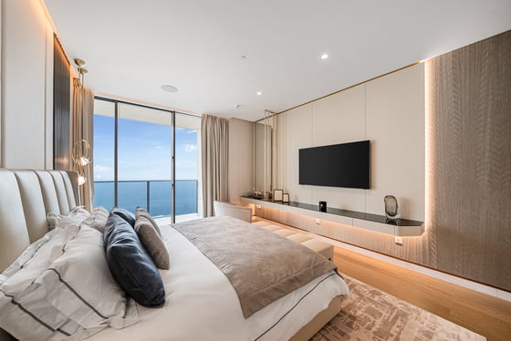 **An Exquisite Residence with Penthouse Prestige**, picture 21