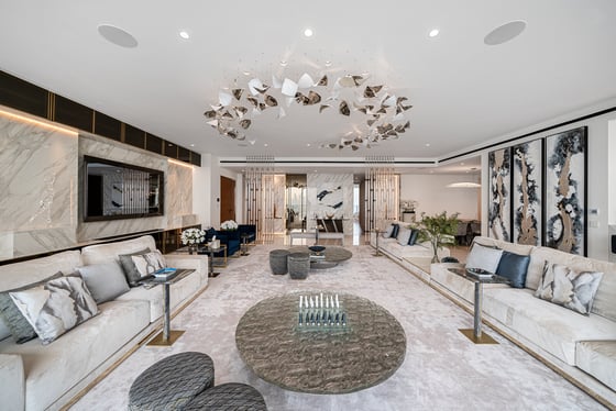 **An Exquisite Residence with Penthouse Prestige**, picture 6