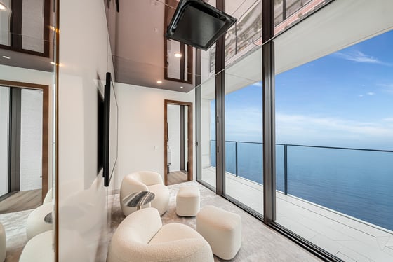 **An Exquisite Residence with Penthouse Prestige**, picture 26