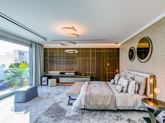 The Palm Jumeirah&#039;s Most Luxurious Beach Villa, picture 17