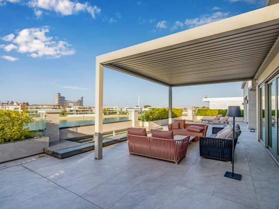 The Palm Jumeirah&#039;s Most Luxurious Beach Villa, picture 22