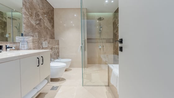 Luxury Avani Apartment with Panoramic Palm Views, picture 12