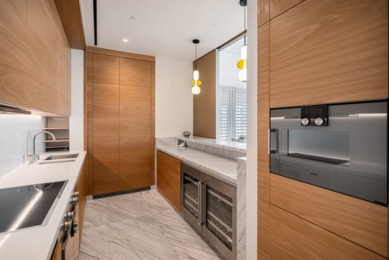 Furnished | High Floor | Dual Views | XL Terrace, picture 10