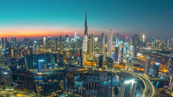 Exquisite Dorchester Collection Waterfront Living, picture 2