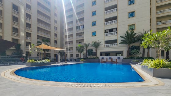 Spacious Terrace, Penthouse, Newly Renovated, picture 11