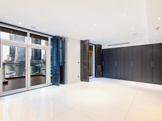 Investor Deal | 5BR Villa with a Vast Terrace, picture 6