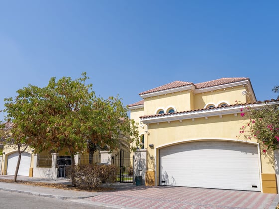 Exclusive listing| Vacant | Landscaped garden, picture 17