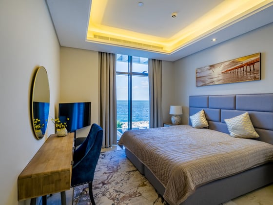 Fully furnished 2BR+maids with Panoramic Sea View., picture 2