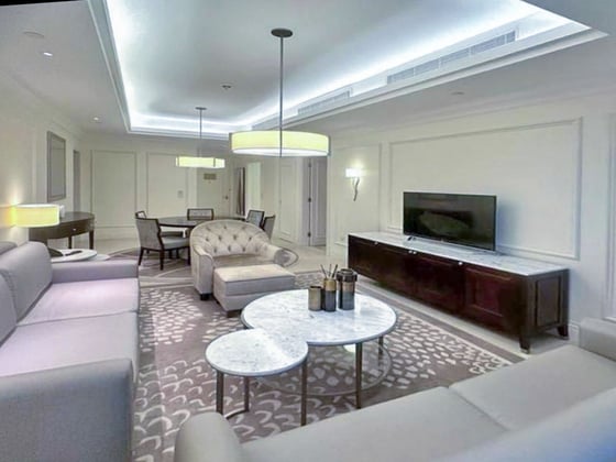 Fully Furnished Downtown Dubai Apartment, picture 2