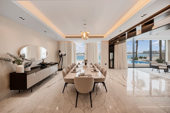 Extraordinary Fully Renovated Turnkey Beach Villa, picture 5