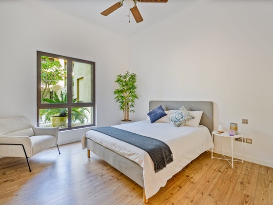 Luxury Garden Apartment with Iconic Burj Khalifa Backdrop, picture 22