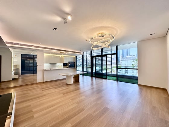 Burj Views | Upgraded | Vacant Now, picture 36