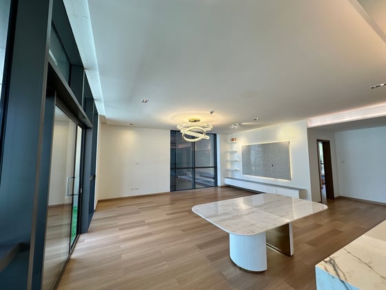 Burj Views | Upgraded | Vacant Now, picture 38