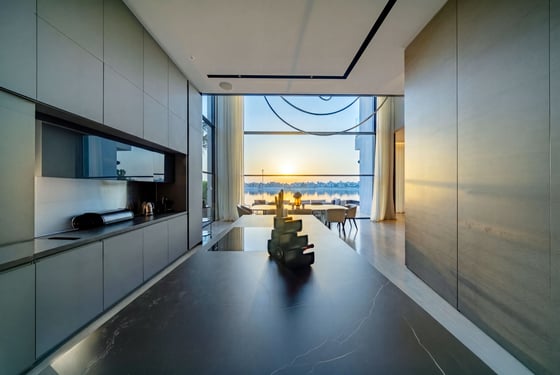 Stunning Minimalist Beachfront Villa on the Palm, picture 8