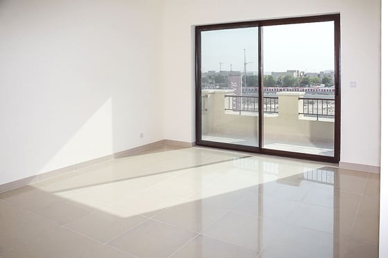 Lovely 3 Bedroom with Maids Room Samara Villa, picture 11