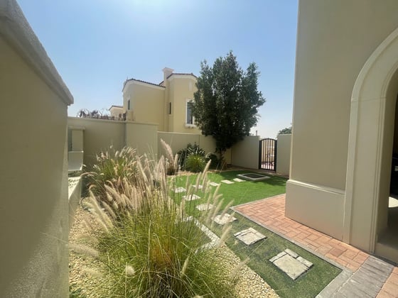 Lovely 3 Bedroom with Maids Room Samara Villa, picture 12