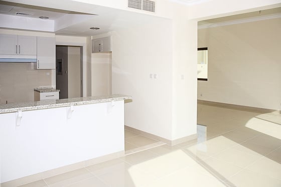 Lovely 3 Bedroom with Maids Room Samara Villa, picture 2