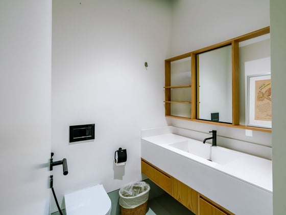 GENUINE RESALE - 2 Bed APT for Sale in Al Barari, picture 11