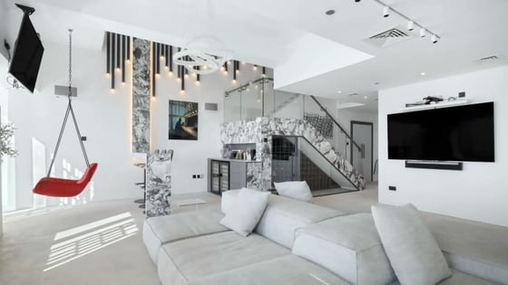 Full Marina View | Fully renovated 3BR Duplex |VOT, picture 3