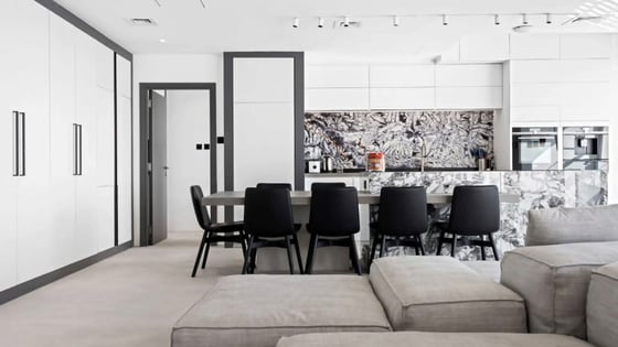 Full Marina View | Fully renovated 3BR Duplex |VOT, picture 2