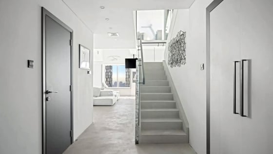 Full Marina View | Fully renovated 3BR Duplex |VOT, picture 7